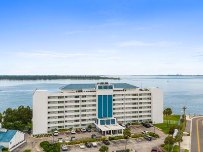 100 Cherry St APT 202