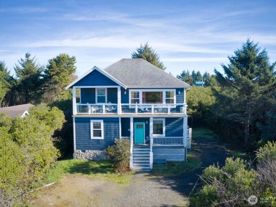 126 Sand Dune Avenue NW