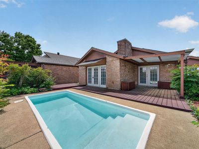 7710 Green Lawn Dr