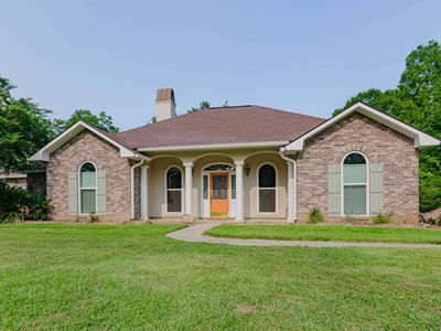 13204 Bluff Rd