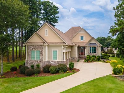 207 Quiet Oak Ct