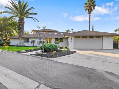 2937 Summit Cir