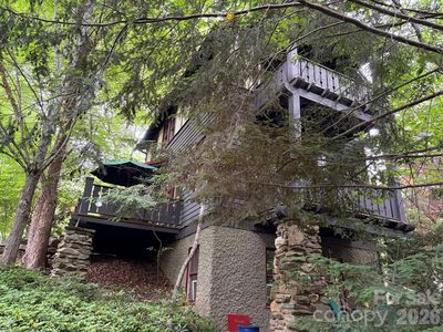 46 Cheshire Dr