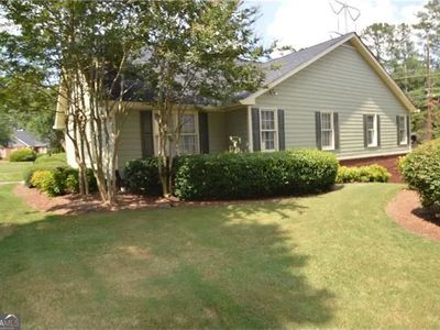 1460 Winston Pl