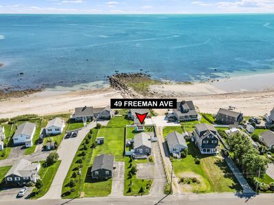 49 Freeman Avenue