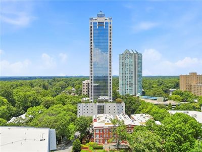 2828 Peachtree Rd NE APT 801