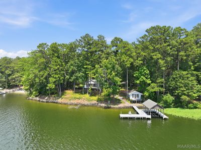 978 Driftwood Rd