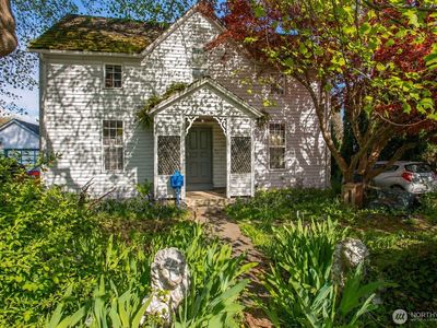 2416 Madrona Street #98225