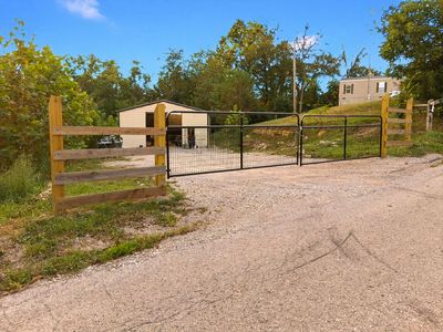 904 Gravel Lick Branch Rd