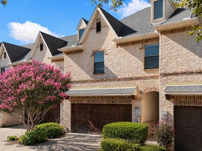 8813 Tudor Pl