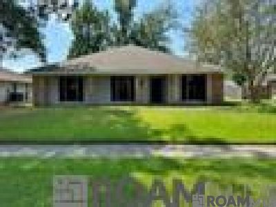 13848 Cypress Ridge Ave