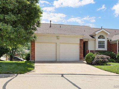 1927 Bennington Common Dr