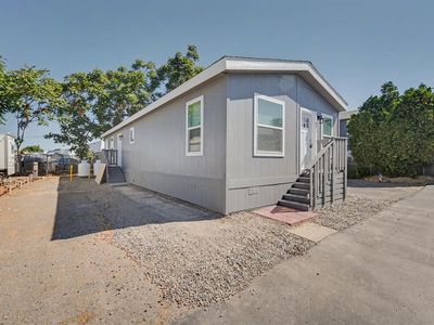927 E F St #14