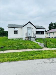 814 E North Main St