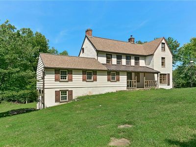 Property at 90 Turkey Ln, Furlong, PA