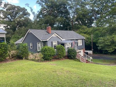 315 Neal St