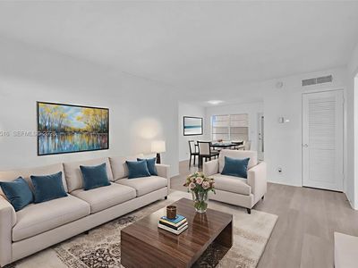 1280 NW 43rd Ave APT 302