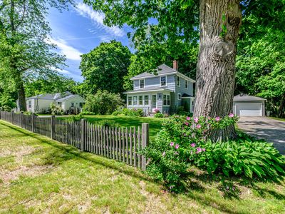 32 Pine Point Road