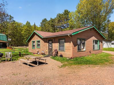 2964 N Hiawatha Rd #1