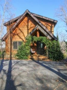 Property at 116 Deerfield Ln, Seneca, SC