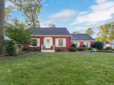 4473 Lansing Dr