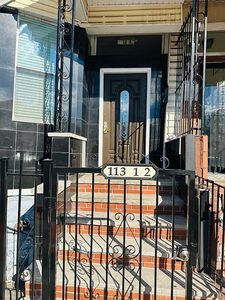 113 1/2 Bloomfield Ave