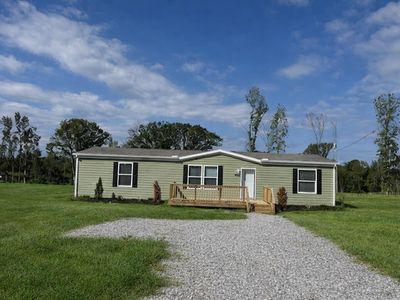 218 Community Dr