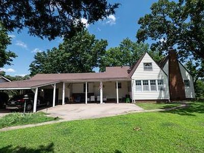 4678 County Road 3940