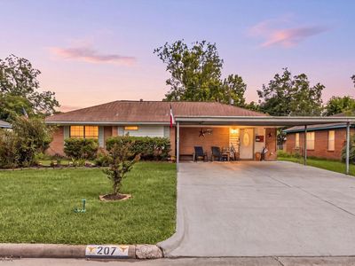 207 Chandler Dr