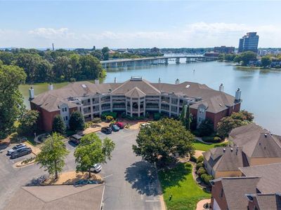 30 Brough Ln APT 103