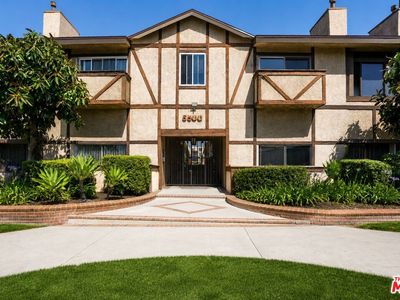 5500 Lindley Ave Unit 217