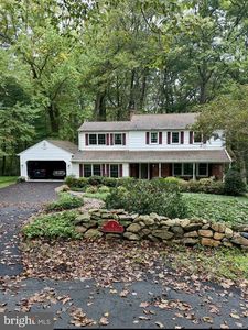 4 Orioles Nest Rd