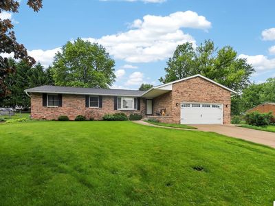 1245 Stewart Rd N