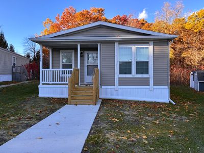 2395 Douglas Dr #702