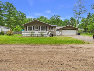 225 Goebel Ave