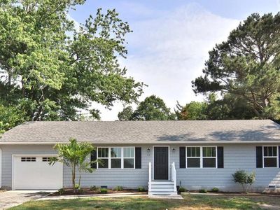 15 Lighthouse Rd