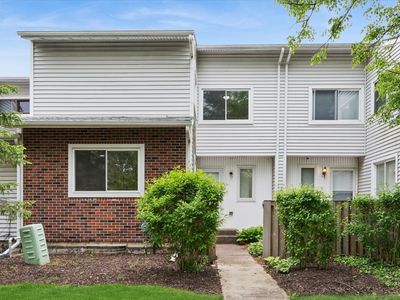 16 Wintergreen Ct
