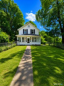 128 Greenwood Avenue