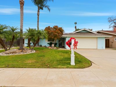 2544 W Harter Avenue W