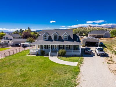 3061 N 2050 W