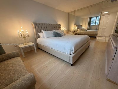 9273 Collins Ave APT 503