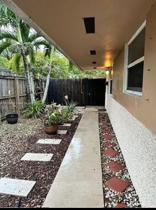 620 SW 7th Ave