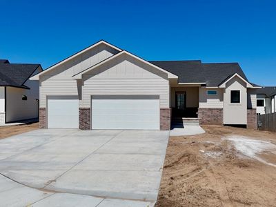 5881 N Saint Paul Ct