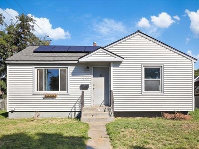 603 E Walton Ave