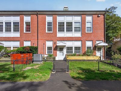 35 Eldridge Rd APT 110