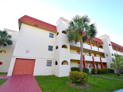 3051 Sunrise Lakes Drive #311