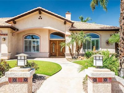 3400 Medallion Rose Ave