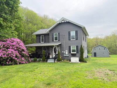 34 Clayton Ln