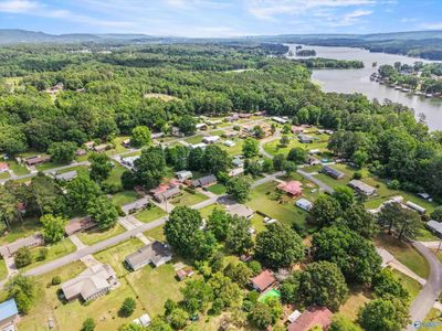 Property at 222 Lakewood Dr, Scottsboro, AL