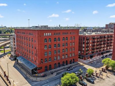 1004 Spruce St APT 417